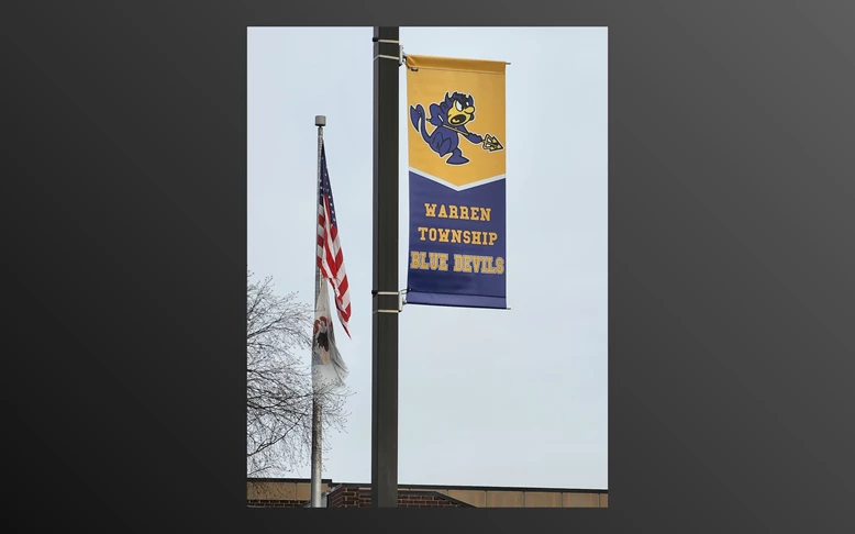 Boulevard & Street Pole Banners | School, College, & University Signs